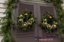 twin_wreaths-chloe.jpg
